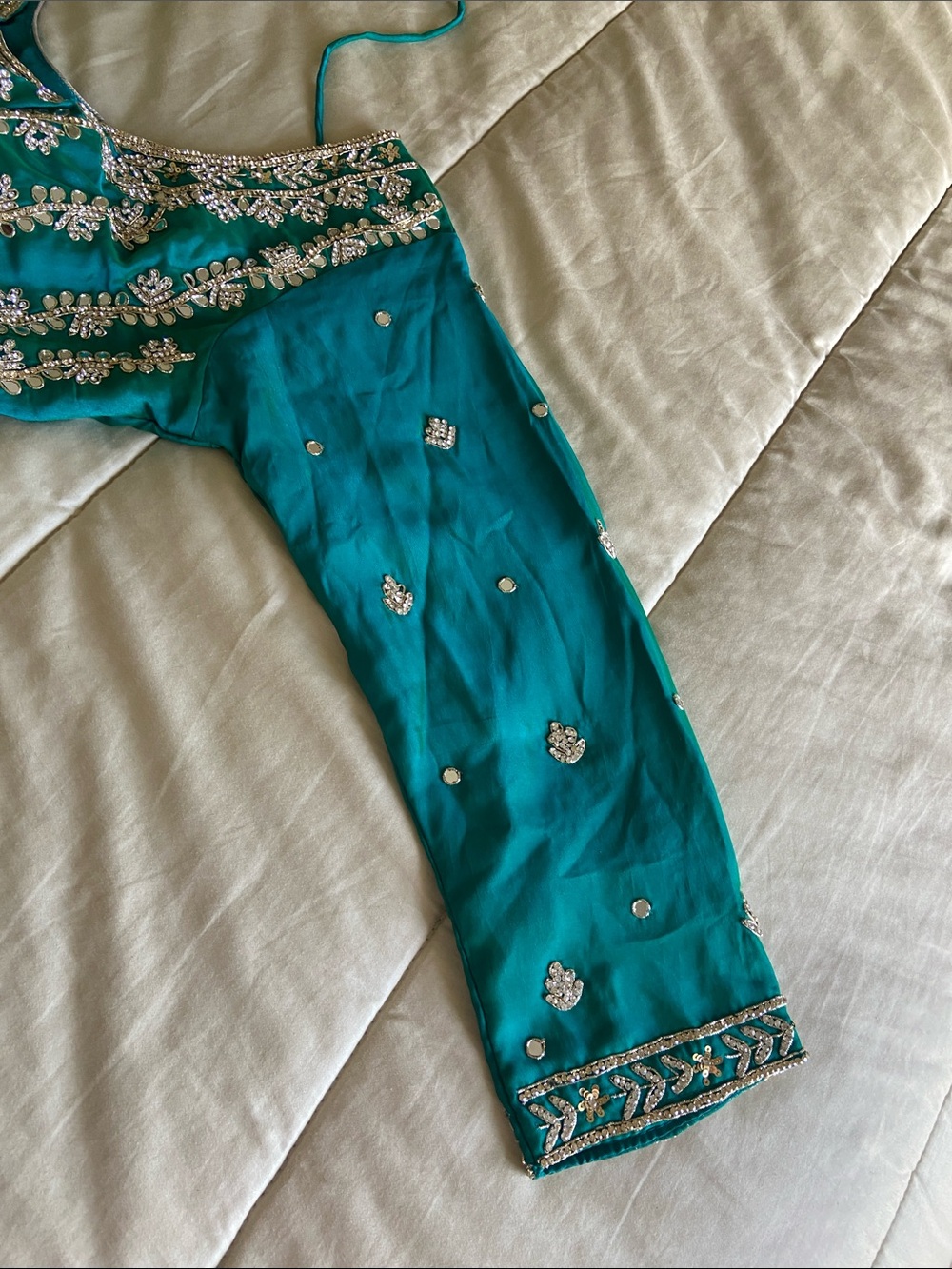 Indian / Pakistani / Bollywood Sharara set - Picture 3 of 12